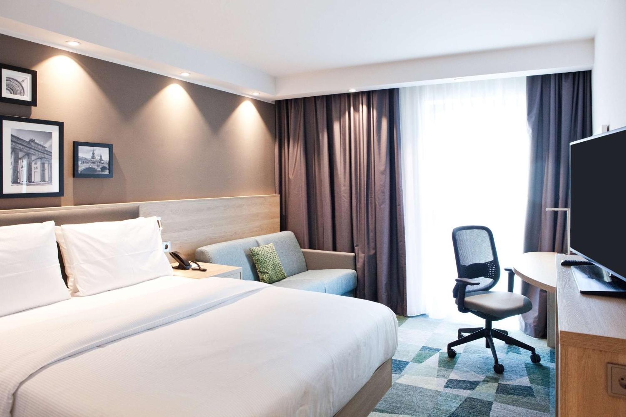 Hampton By Hilton Berlin City East Side Gallery Ngoại thất bức ảnh
